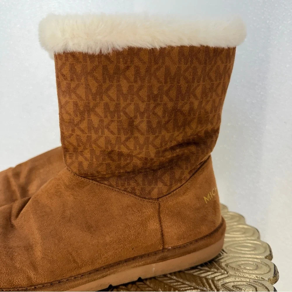 Michael Kors‎ Faux Fur Winter Boots Brown Logo Zip Ankle Size 5